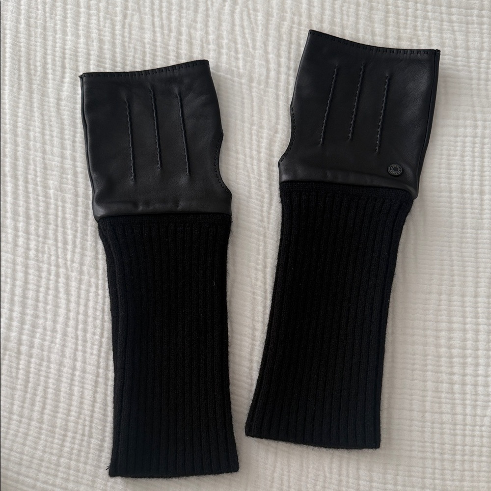 Black Fingerless Leather Gloves